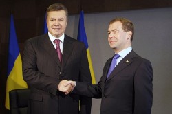 Двойная игра Украины Двойная игра Украины